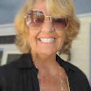 Meet your Posher, Peggy